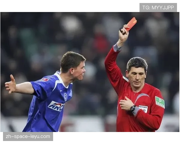 观点：VAR介入定位球判罚增多，是否影响了比赛流畅度？